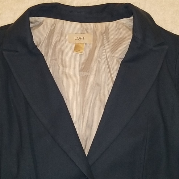 Ann Taylor Loft Blazer - Picture 6 of 8